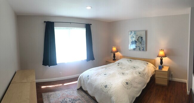 Master Bedroom - 39 Thicket