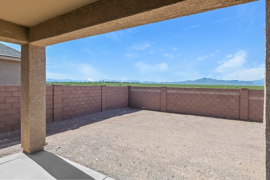 Building Photo - 11208 S Weismann Dr