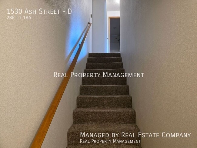 Building Photo - 1530 Ash St