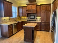 Building Photo - Luxurious Belvedere Condo Available Now!