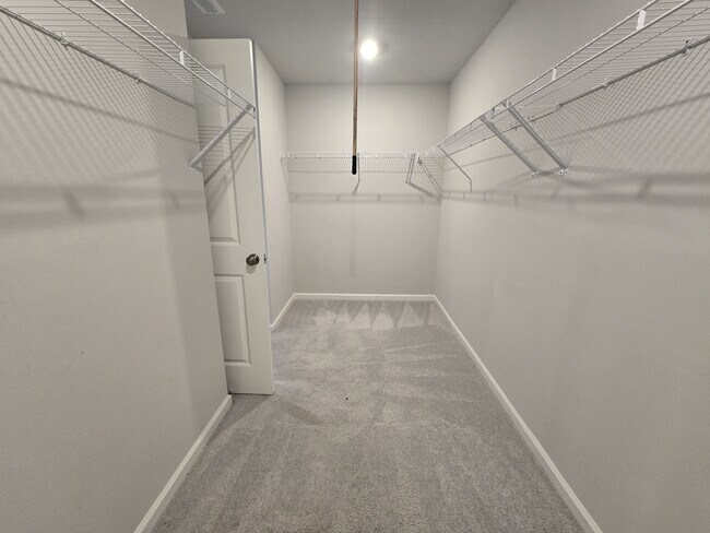 Building Photo - 2154 Tulip Bloom Ln