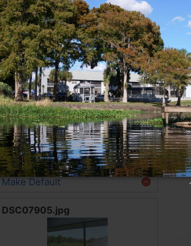Building Photo - 313 Dirksen Dr