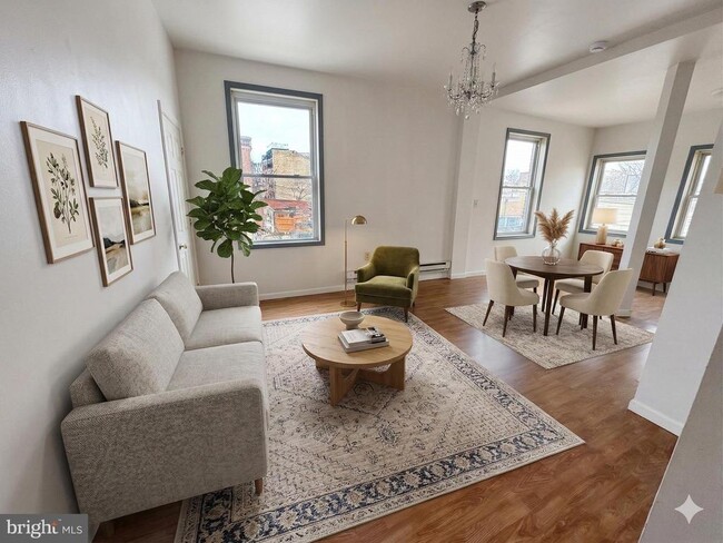 Building Photo - 600 Keefer Pl NW