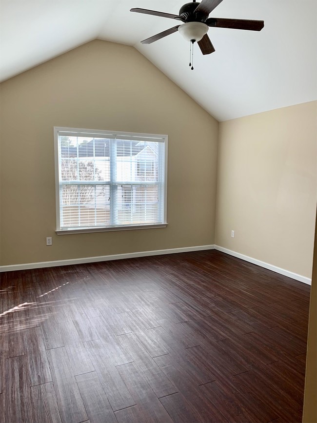 Building Photo - 4610 Blue Iris Way