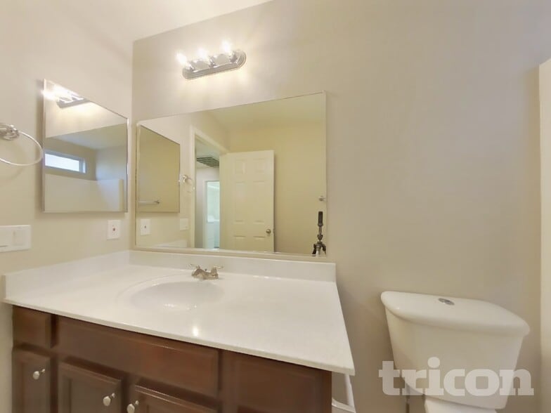 Building Photo - 11590 W Purdue Ave