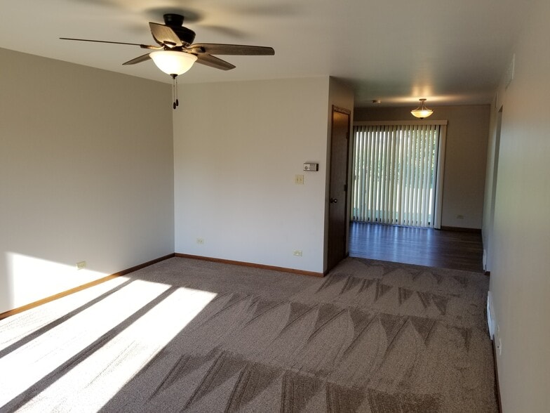 Building Photo - 316 N Hyland St