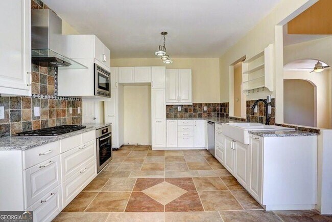 Building Photo - 3065 Brookwater Dr