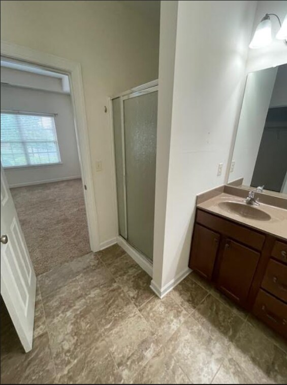 Building Photo - Stylish 2-Bedroom, 2.5-Bath Home with Mode...