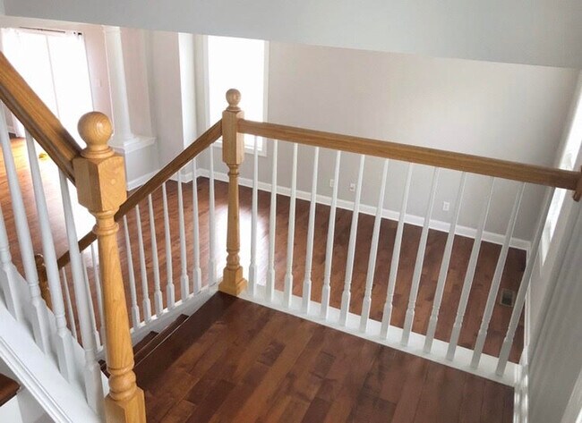 Building Photo - 812 Walnut St