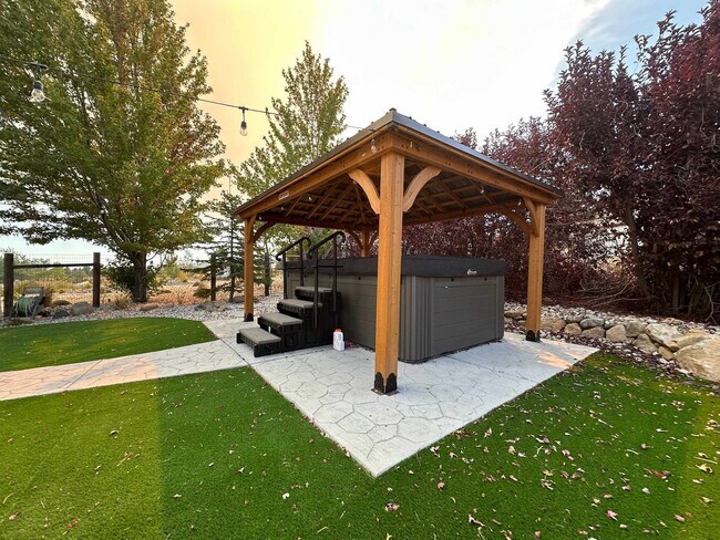 Building Photo - 5445 Tannerwood Dr