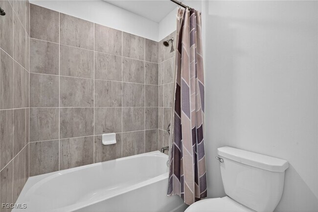 Building Photo - 11484 Canopy Loop