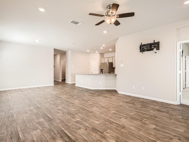 Building Photo - 649 Golden Grove Pkwy
