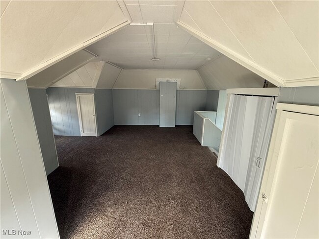 Building Photo - 204 Broad Ave NW