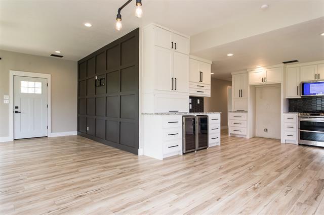 Building Photo - 1095 Calk Rd