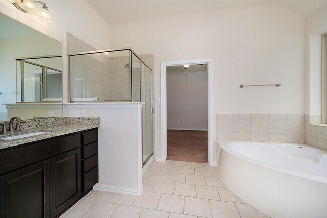 Building Photo - 15 Sawbridge Cir