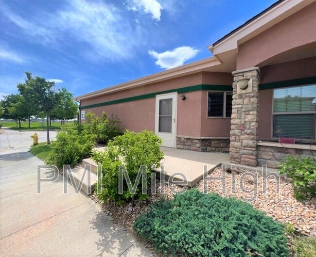 Building Photo - 15501 E 112th Ave