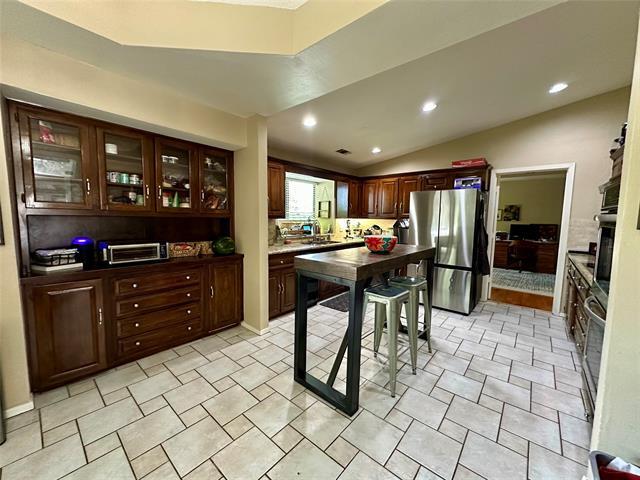 Building Photo - 7610 Mullrany Dr