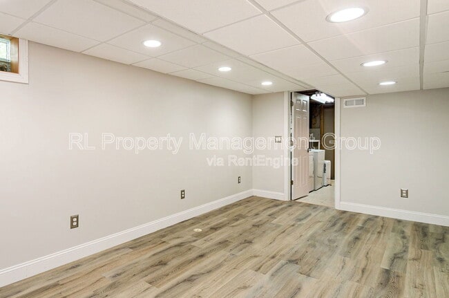 Building Photo - 7034 Cavalry Ct