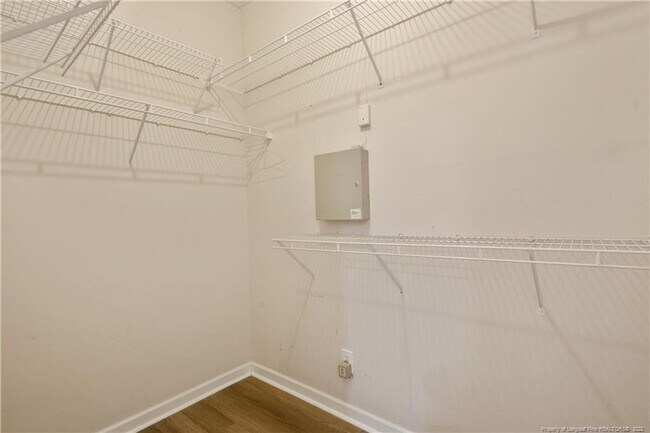Building Photo - 1535 Dixon Dr