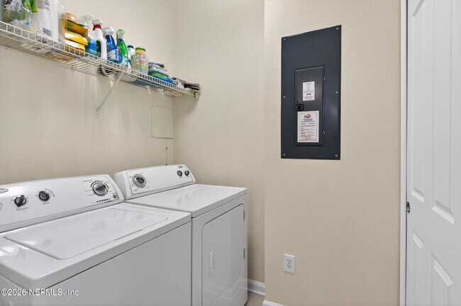 Building Photo - 11251 Campfield Dr