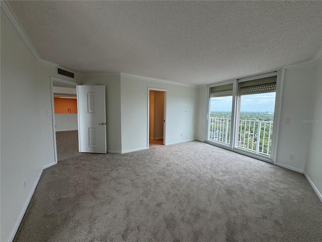 Building Photo - 2611 Bayshore Blvd