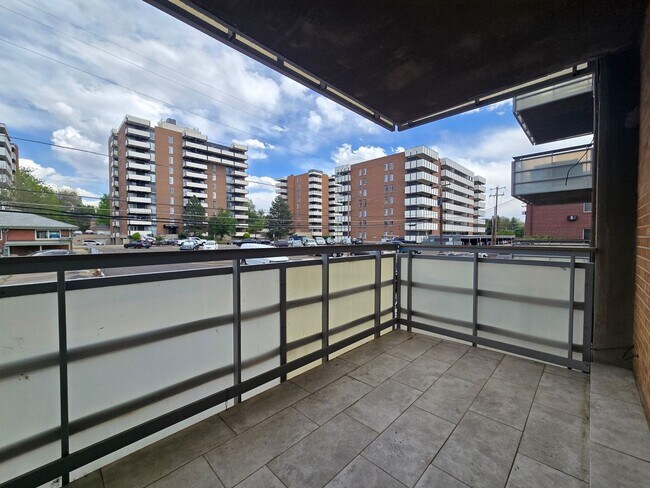 Building Photo - Charming 1-Bedroom Condo in the Heart of Denver's University Neighborhood