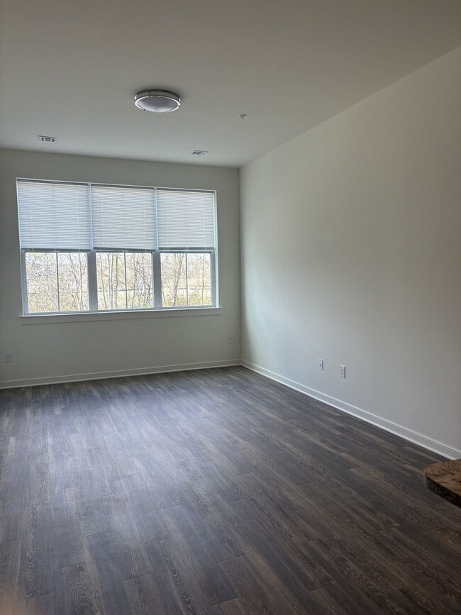 Building Photo - Gerard's Riverview