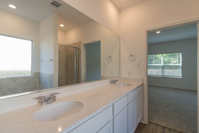 Building Photo - 3101 Windy Vane Dr