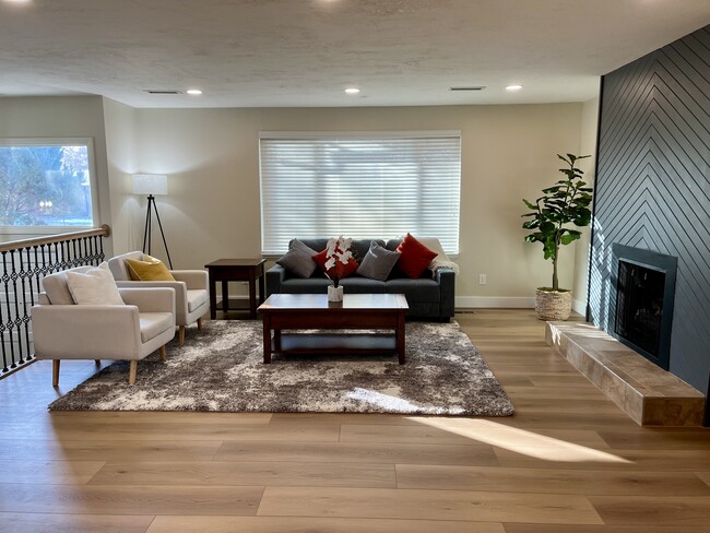 Living room main - 2455 E Woodchuck Way