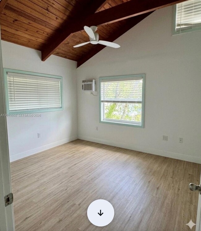 Building Photo - 130 Gumbo Limbo Dr
