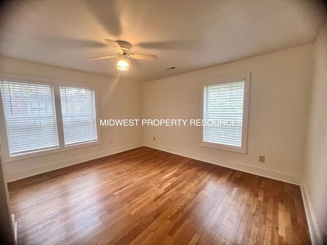 Building Photo - Amazing 4 Bedroom Home!
