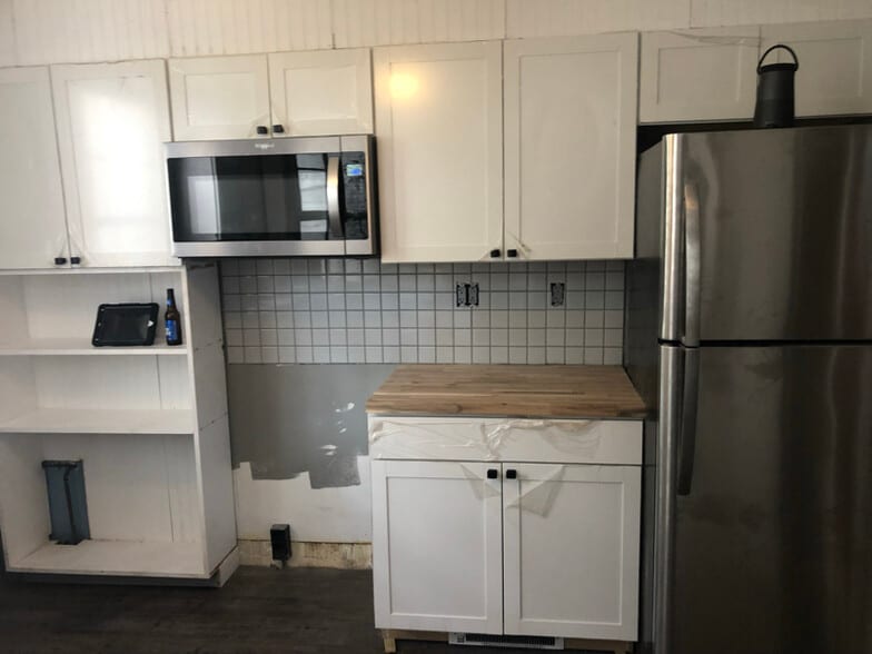 Building Photo - 229 S Market St