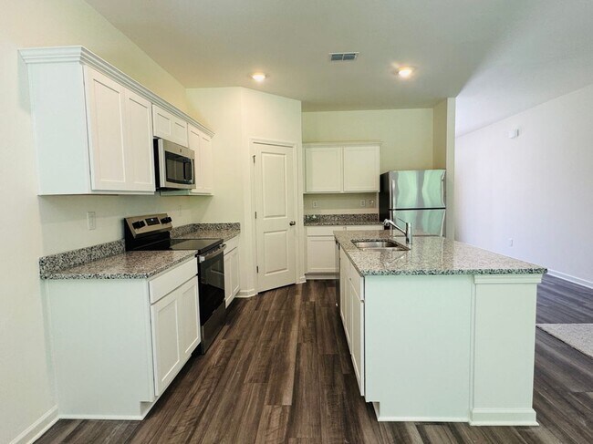 Building Photo - 2409 Argento Cir