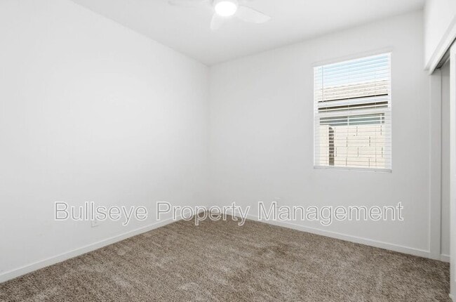 Building Photo - 3136 Hayden Rose Ave