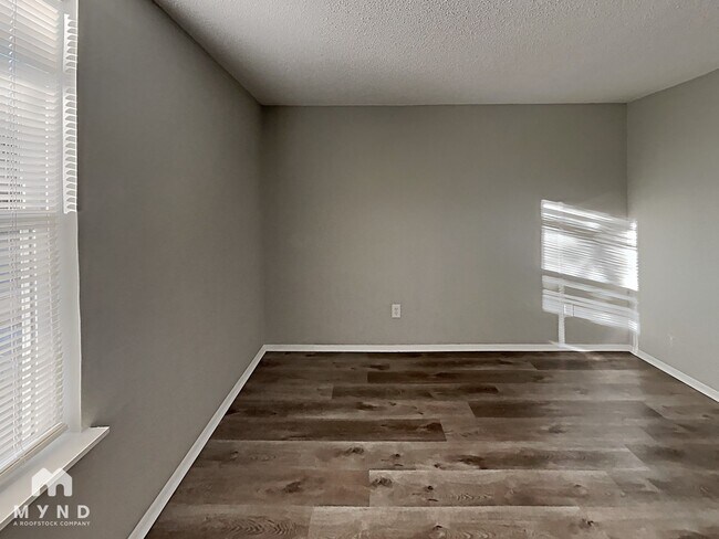 Building Photo - 7412 Highbury Ln