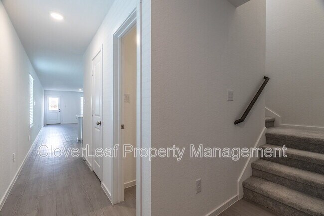 Building Photo - 5017 Cedar Sage