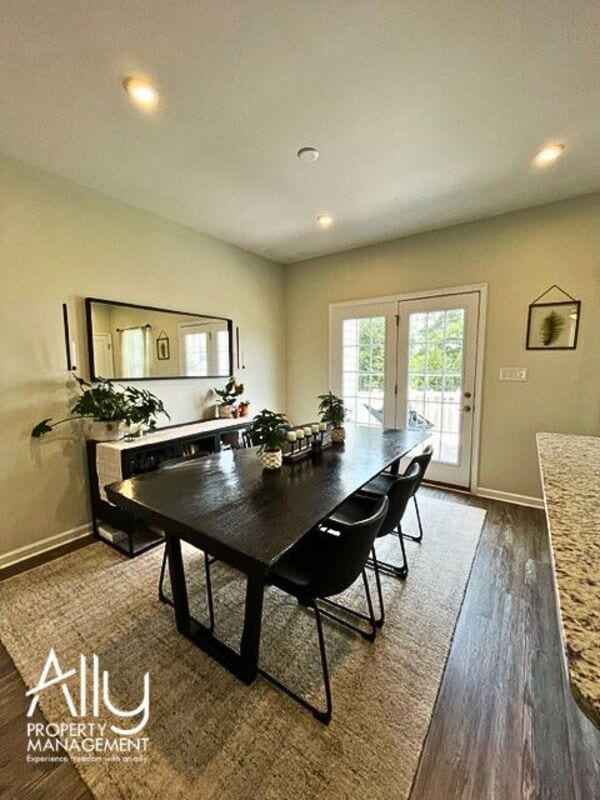 Building Photo - 2424 Pocoson Wood Ct