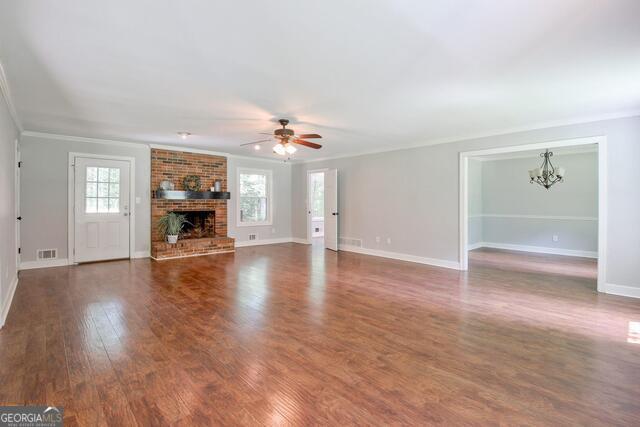 Building Photo - 205 Kingswood Dr