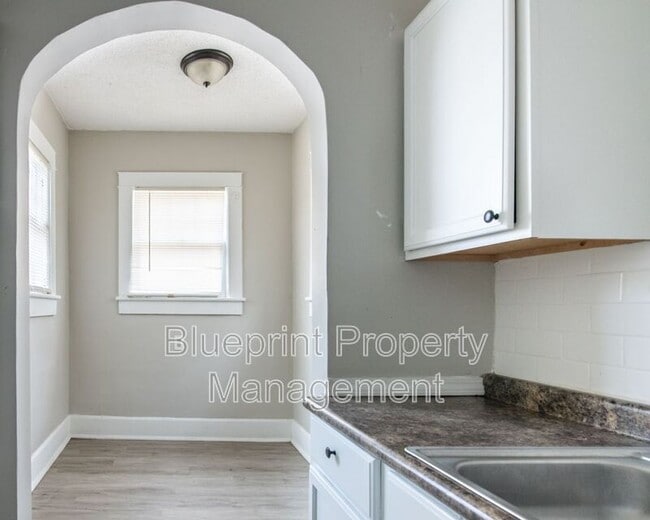 Building Photo - 1304 45th St Ensley