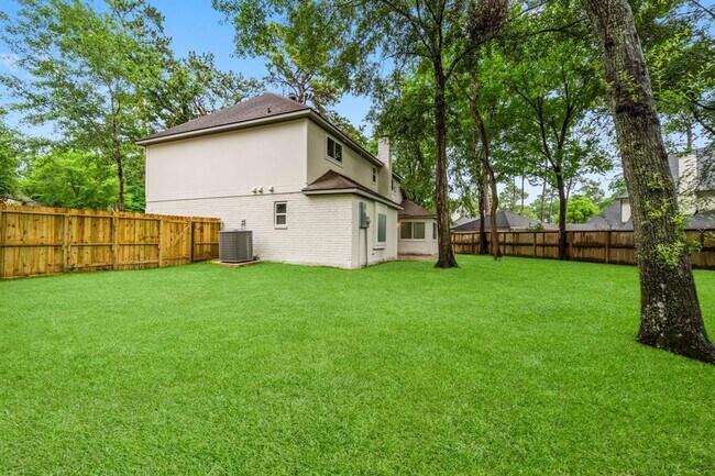 Building Photo - 9 Indian Cedar Ln