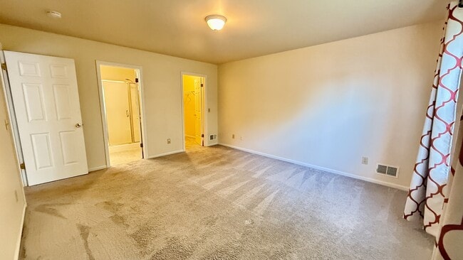 Building Photo - 1135 Spearhead Dr