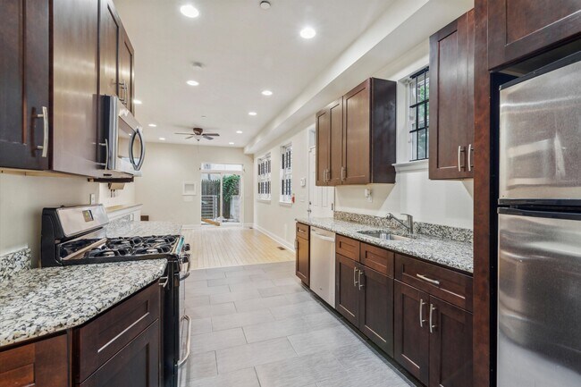 Building Photo - 2129 N 17th St