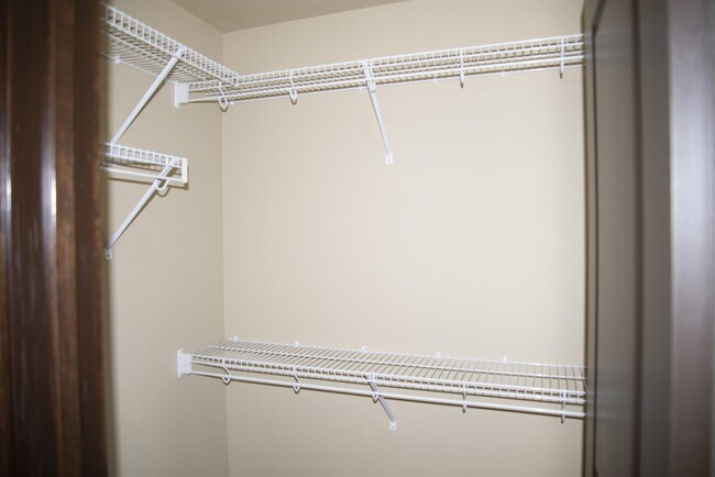 Building Photo - 7719 Good Water Loop