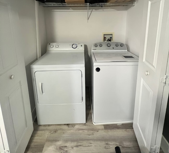 Building Photo - 2417 Harleyford Pl