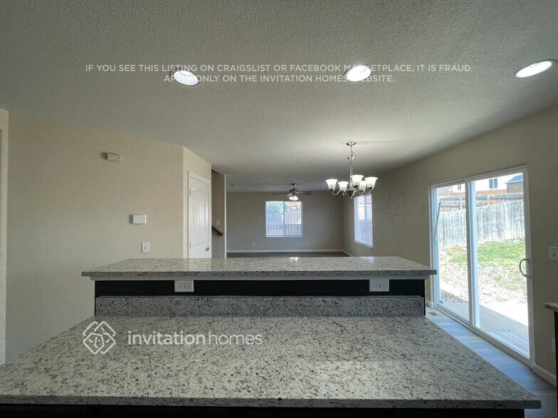 Building Photo - 9242 Waters Edge Dr