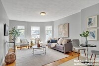 Building Photo - 73 River St