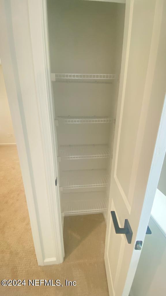 Building Photo - 18 Mellowood Ln