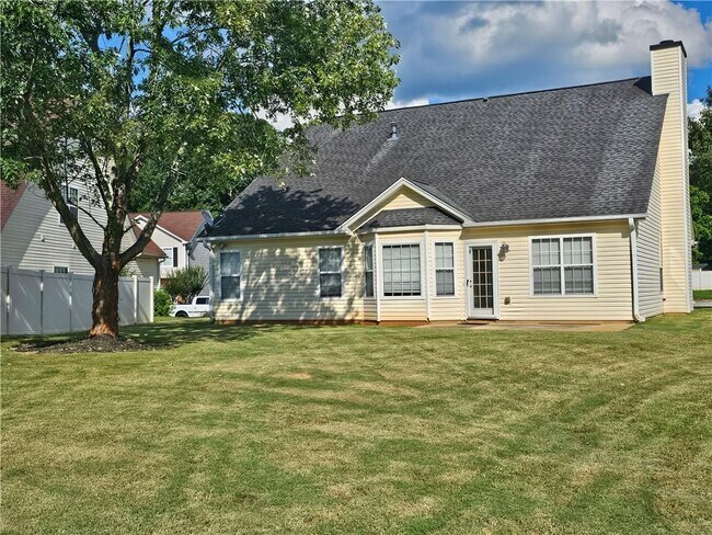 Building Photo - 986 Ashton Oak Cir