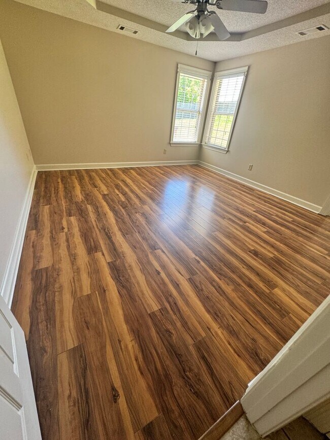 Building Photo - Beautiful 3 Bedroom, 2 Bathroom home located in the heart of Munford!