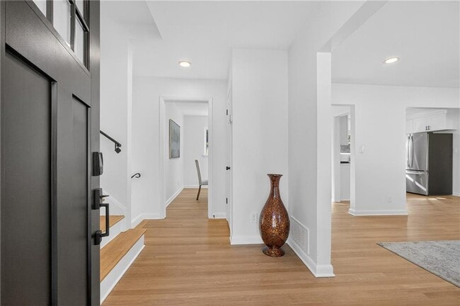 Building Photo - 2967 Flat Shoals Rd